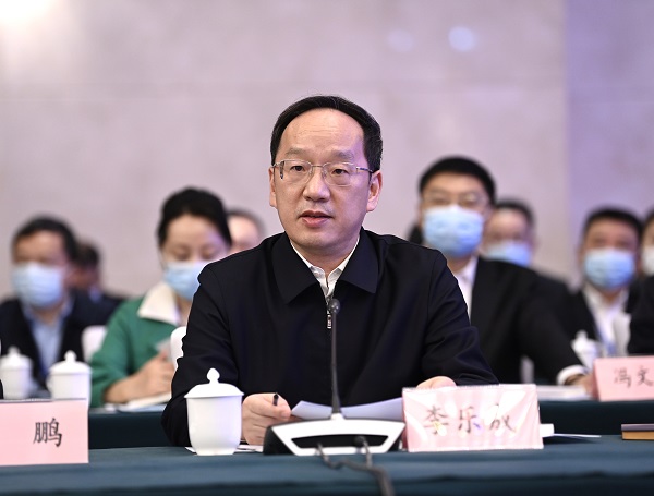 辽宁省与央企深化相助座谈会在京举行 郝鹏张玉卓出席聚会并讲话 李乐成出席-尊龙凯时