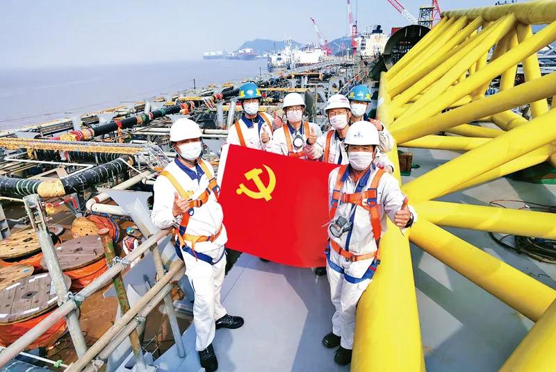 《求是》杂志刊发国资委党委署名文章：坚持党的向导、增强党的建设是国有企业的“根”和“魂”-尊龙凯时