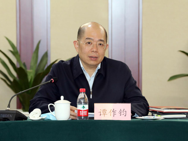 谭作钧主持召开中央企业党建事情调研座谈会-尊龙凯时